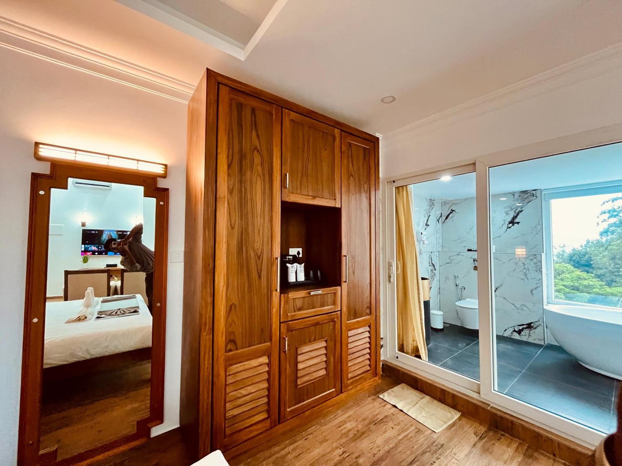 Hotel White House, มุนนาร์ ภายนอก รูปภาพ